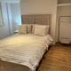 -Sleeps 10 People Spacious House -Fast Free WiFi -Free Parking -Contractor Friendly, Manchester - Photo 10