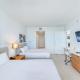 Amazing Studio in Beachwalk with Pool and Beach Hallandale Beach - Foto 1