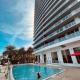 Amazing Studio in Beachwalk with Pool and Beach Hallandale Beach - Foto 7