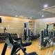 Two Palm Tree Villas Condominium - Studio 8A with Balcony - Across Terminal 3 Airport, Manille - Photo 4
