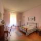 Historical building charming apartment Florence - Photo 9