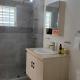 Irie Rock Cottage - Close to the Beaches and Attractions, Spa Treatment- Discovery Bay, St Ann, Дискавери-Бэй (фото 6)