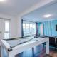 NEW Spacious House, Pool Table, Driveway Parking and PS4, Manchester - Fotografie 4