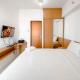 Simple and Relax Studio at Pavilion Permata Apartment By Travelio, Surabaya - Foto 3