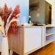 Aesthetically Designed Lavish Apt, Near Marina, Dubaj - Fotografie 3