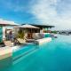 Downtown Penthouse with Private Pool, Rooftop Pool and Gym, short distance from Beaches, Restaurants & Nightlife
