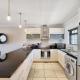 City family friendly apartment Aircon Parking, Кейптаун - Фото 4