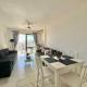 Apartamento en Mijas con terraza y vistas al mar, Mijas Costa - Photo 4