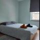 Chambre confortable lit double schaarbeek 1ere étage clé normal, Brusel - Fotografie 5