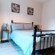 City centre B Apartment, parking, sleeps 6 Belfast - Photo 4
