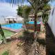 casa con piscina