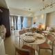 Chic Staycation with Balcony,few step in venice mall, Manila - Zdjęcie 1
