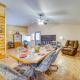 Rustic Apartment with Sunset Views in Elkhart!, Elkhart (foto 2)
