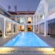 White Pool Villa Chiangmai