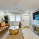 Naples Studio: 1 Block to Beach & Restaurants!, Naples