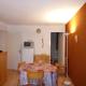Appartement T3 avec Balcon, 6 Couchages, Parking - FR-1-804-16, Enchastrayes - Fotografie 3