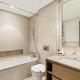 Luxury 2BR Apartment Free Parking Walk to Burj and Fountains, Dubái - Foto 10
