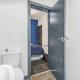 Cozy Apartment Near Hospital and City Centre, Manchester - Photo 8