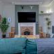Stylish city view flat in mural quarter