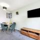 Hampton Peterborough Contractor House - Sleeps 4 - Perfect Stay While Working On Projects, Peterborough (photo 5)