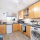 Hampton Peterborough Contractor House - Sleeps 4 - Perfect Stay While Working On Projects, Peterborough (photo 9)
