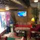 THE MANSION - BACKPACKERS Near AIRPORT, Manila - Zdjęcie 3