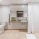 El Tesoro Medellín Hab310 by Letoh, Medellín - Fotografie 7