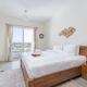 1 Bedroom Apartment with a City View and Sleeps 4, Dubái - Foto 2