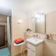Old Town Apartment with a separate entrance, Kaunas (fotografie 9)