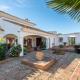 Gorgeous Spanish Chalet, Pool and Views, Málaga - Photo 1