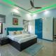 ELIVAAS Aarul 4 BHK Villa with Pvt Pool, Gazebo & Game Zone, Gurgaon - Foto 6