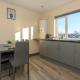 Pass the Keys Love Blooms in Lower Wortley - Couples Hideout with a Shared Kitchen, Leeds (foto 3)