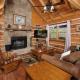 Pet friendly log cabin with hot tub, arcade game, and great deck space! Sevierville - Fotografie 3