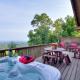 Incredible mtn views, 2 king bedrooms, hot tub!