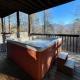 STUNNING cabin with a MOUNTAIN VIEW, hot tub, and dog friendly! Sevierville - Foto 2