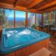 Perfect 2BR with fire pit, hot tub, and the BEST Smoky Mountain view! Sevierville - Foto 4