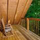 2BR with hot tub located between Pigeon Forge and Gatlinburg! Sevierville - Foto 6