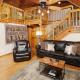 Log cabin with pool table & hot tub-sleeps 8! Pigeon Forge - Foto 5