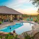 Luxury Retreat, POOL, Views, Pets OK, Sleeps 14, Dripping Springs (fotografie 2)