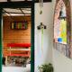 Habitaciónes en Casa Ithaca en Floresta - Santa Lucía, Медельин - Фото 1