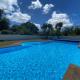 Private Garden Oasis with Pool and Gym, Sentry Hill