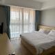 Laurel Hill Suites - Elegant & Comfy 3 Bedroom Suite With Pool, Restaurant, Sauna, Bistro, Gym, Office Space, Fast Wi-Fi & City Views, Найроби (фото 9)