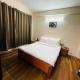 Hotel Zeal Home Stay - In house parking - 5g Wifi- Near Taj mahal, Agra - Fotografie 4