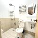 Cute 2 room House with pool access, Tarlac (foto 7)