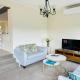 A Home Away from Home - Bucklands Beach Luxury 3-Bedroom Garden Villa, Окленд - Фото 4