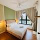 Luxury 4 Bedroom Suite at Kuala Lumpur near Maluri MRT By Suhad Suits KL, Kuala Lumpur - Photo 1