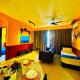 Deluxe Suites with Infinity Pool, Kids' Pool & Sea Jelutong - Foto 8