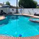 Tranquil Poolside Oasis with BBQ and Serene Ambiance, North Hollywood (foto 7)