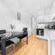 Modern Luxury Apartment next to Aldgate East Station, long term contractor pricing available, Londýn - Fotografie 6