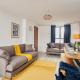 5-Bed House - Perfect for Groups & Families, Manchester - Photo 4